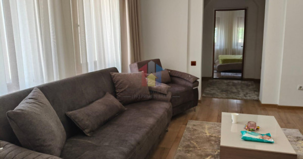 Zona Gradinii Publice Casa pretabila pentru 2 familii 150mp