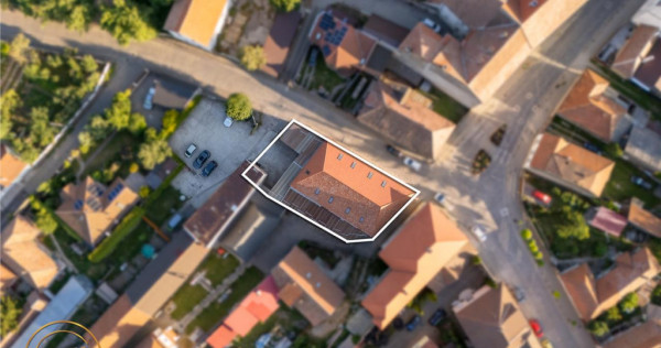 FILM!Spatiu recomandat:centru educational,evenimente,magazin