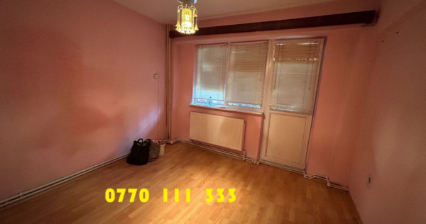 Apartament 2 camere confort 1 decomandat, Calarasilor Viziru