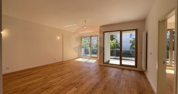 Penthouse nou 140 mp, terasă, acces direct lift | Soseau...