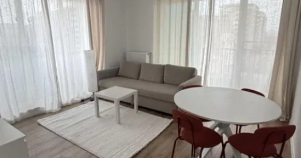 Apartament 2 camere, decomandat - zonaTractorul