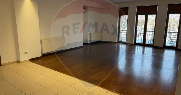 INCHIRIERE Apartament cu 3 camere in zona Baneasa