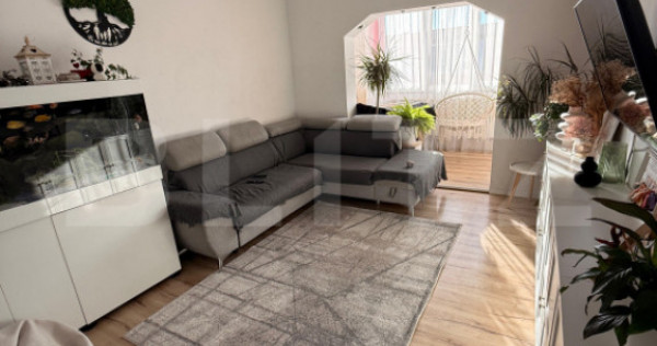 Apartament cu 3 camere, 71 mp, renovat complet, zona Tractor