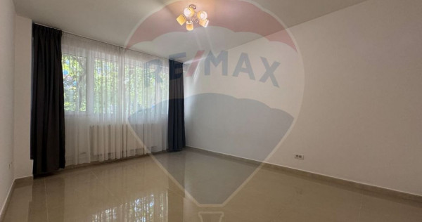 Apartament 2camere de inchiriat langa metrou