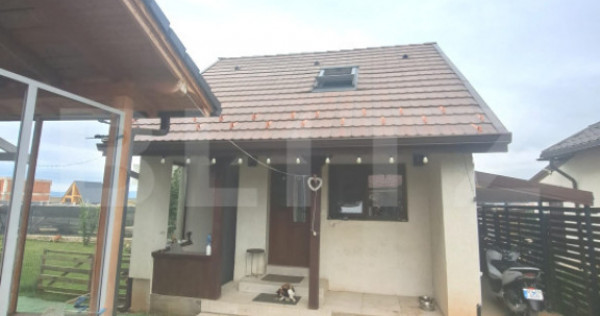 Vând 2 case la preț de una – 187.000 € (negociabil)