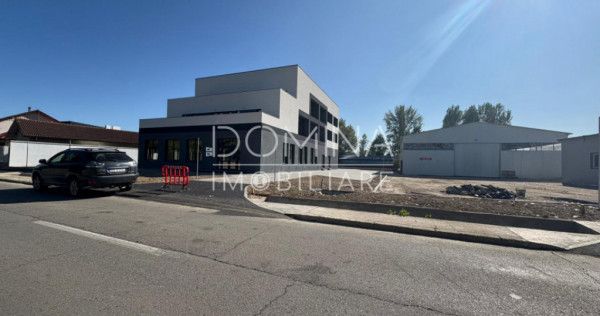 Spațiu comercial *peste 400 mp - parcare* - str. Tineretulu