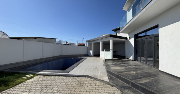 Casă P+E, 400 mp teren, zona Garlești