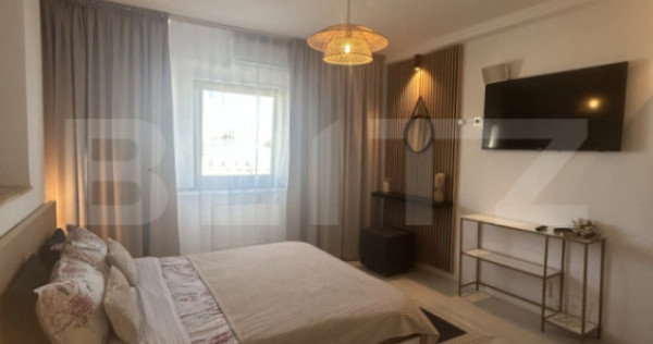 Garsoniera Lux de vanzare Piata Universitatii 30mp