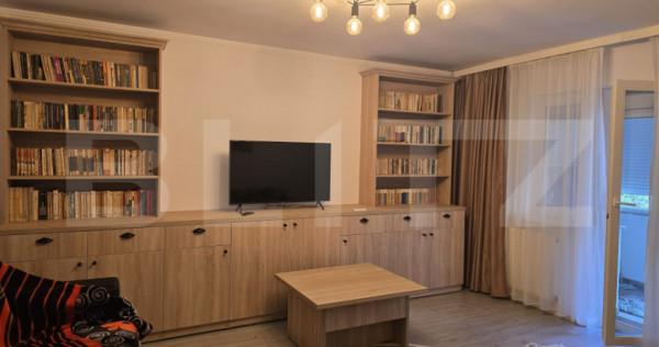 Apartament 3 camere, 76 mp, zona Micro16