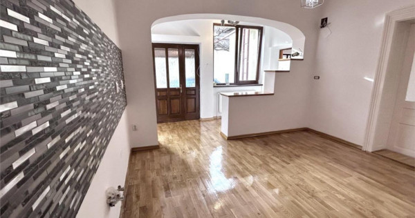 Casa 3 camere | Curte | Renovata in 2024 | Grivitei