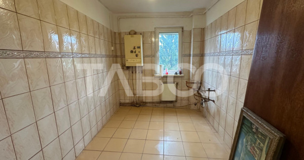 Apartament cu balcon 2 camere si pivnita zona Mihai Viteazul