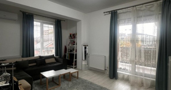 Vand apartament cu 3 camere decomandat, situat in sector 4, Drumul Dea