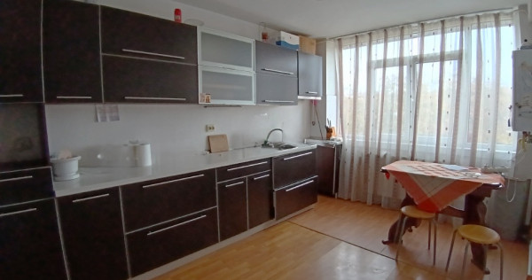 Apartament cu 2 Camere Decomandat in Burdujeni