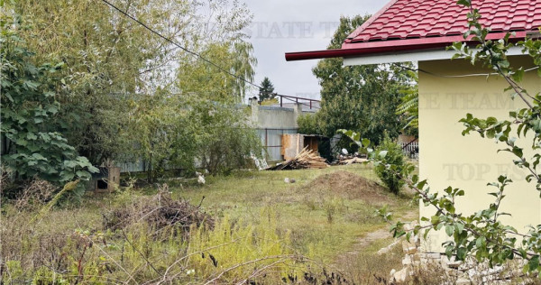 Teren intravilan 493 mp, superb, stradal la asfalt, GIULESTI