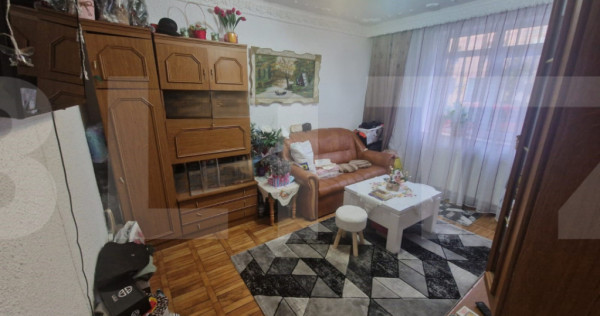 Aparatament de trei camere, decomandat, 56mp , zona Plevna,