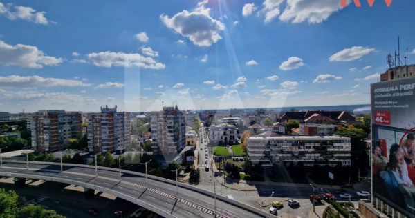 Central – 3 camere cu vedere superbă