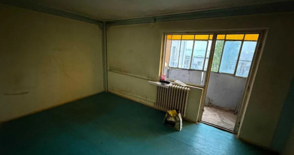 Mircea cel Batran- Apartament 2 camere decomandat