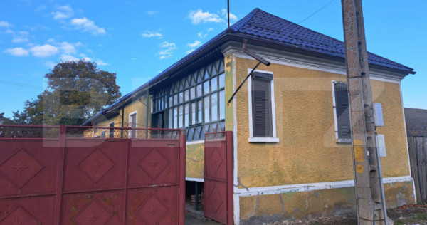 Casă individuală de v&acirc;nzare &icirc;n satul Zizin, județul Bra