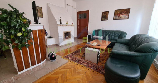 Apartament 4 camere decomandat Centrul Istroric