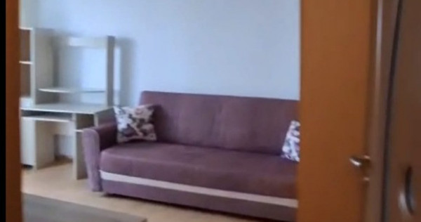 IN BLOC DE APARTAMENTE - TATARAS - VÂNZARE GARSONIER 25 m