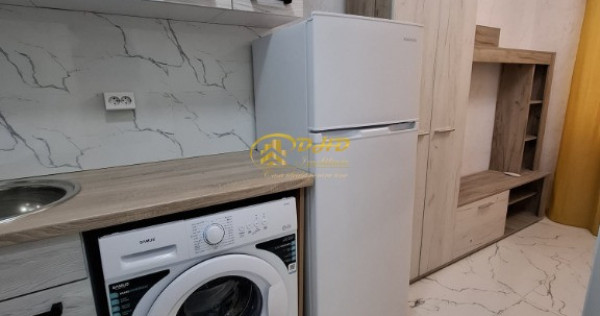 Cameră de cămin cu baie proprie in spate la Jumbo