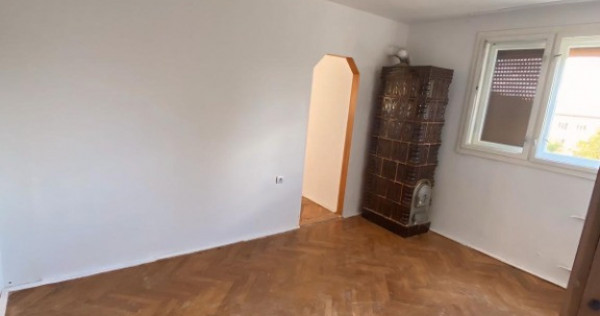 Apartament 2 camere Huedin | Strada Avram Iancu