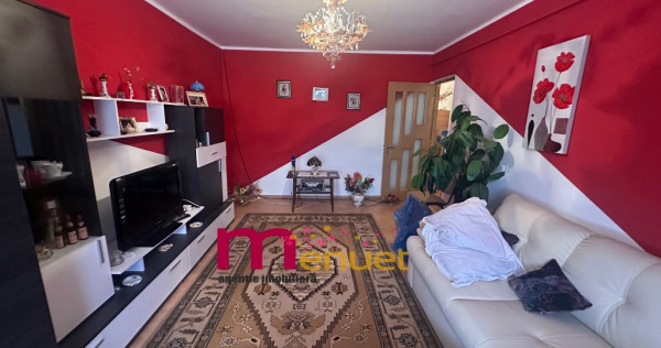 Apartament 2 camere,str.Gradinarilor