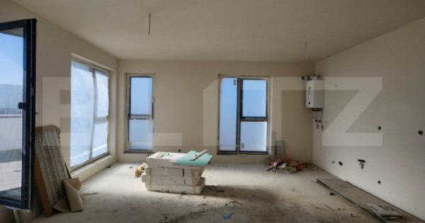 Penthouse de 2 camere, finisat, terasa, garaj, zona Somesulu