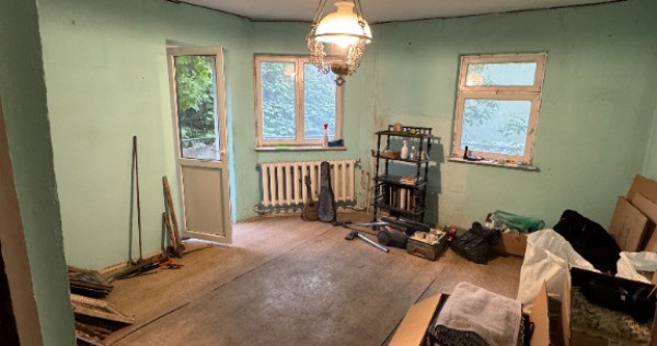 Apartament 4 cam. decomandat 95mp langa Inspectorat Focsani, 2 Stejari