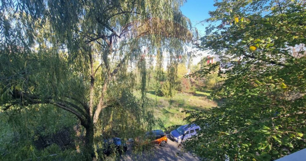 Apartament 3 camere Metrou / Parc Titan - Aleea Solidarit...