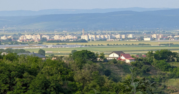 Sărata Băi- Oportunitate investiție- 4038 mp- priveliște