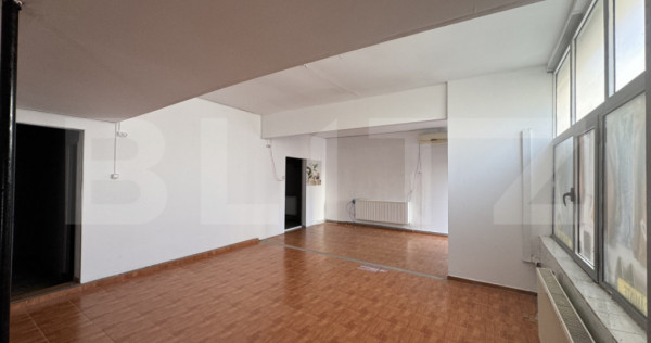 Spatiu comercial, 74 mp, Rovinari