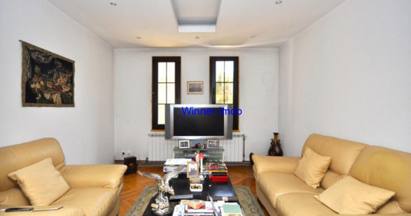 Vânzare apartament cu 4 camere Calea Victoriei 103