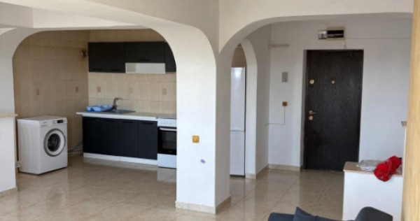 Apartament situat in zona FAR