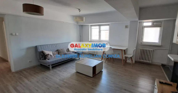 Apartament 4 camere Universitate-Metrou