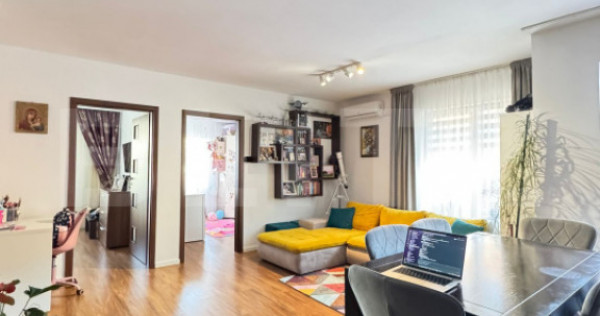Apartament 3 camere, 64mp, balcon, etaj 1, 2 parcari incluse