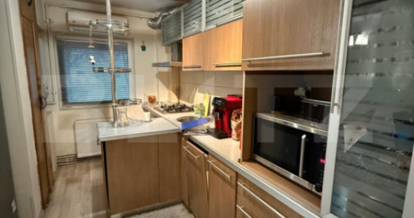 Apartament 4 camere, 80 mp 1986 ,mobilat/utilat, zona Maras