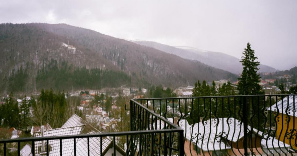 Pensiune cu 21 camere situata in Sinaia