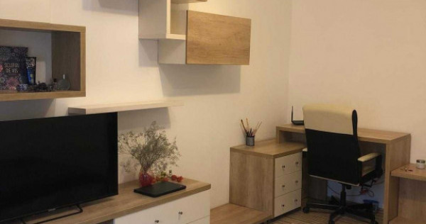 Garsoniera decomandata,zona Faget, 87500 Euro