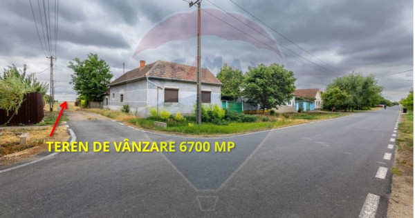 Teren de vânzare cu potențial construibil 6,700mp Varia...