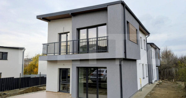 Proprietate deosebită cu design modern și finisaje premium