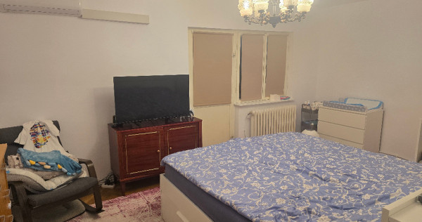 Vand apartament 3 camere decomandat, Deva cu GARAJ si BOXA sub bloc,