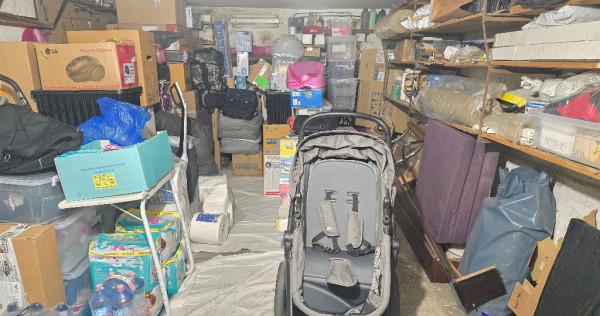 Vand apartament 3 camere decomandat, Deva cu GARAJ si BOXA sub bloc,