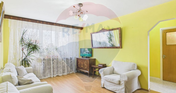 Apartament cu 3 camere de vanzare in zona Dristor / Titan