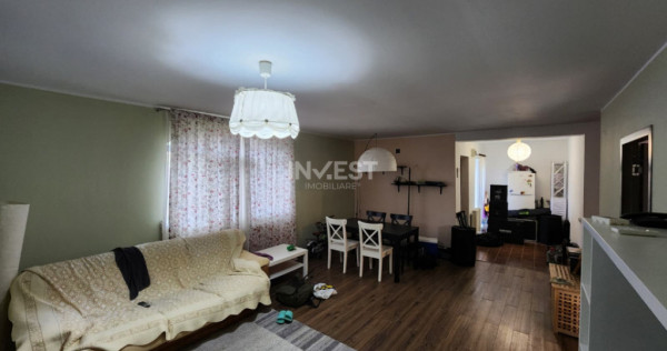 Casa 3 camere, 383mp teren, partial mobilata, utilata. Lunca