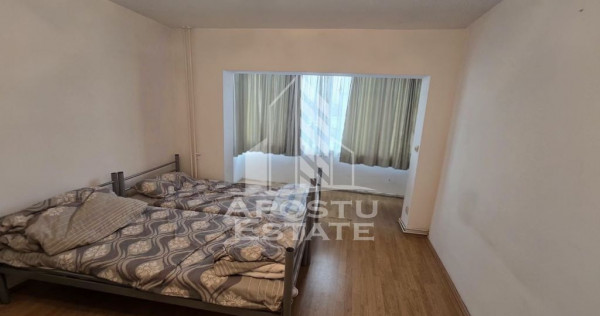 Apartament cu o camera spatios in zona Steaua, centrala t...