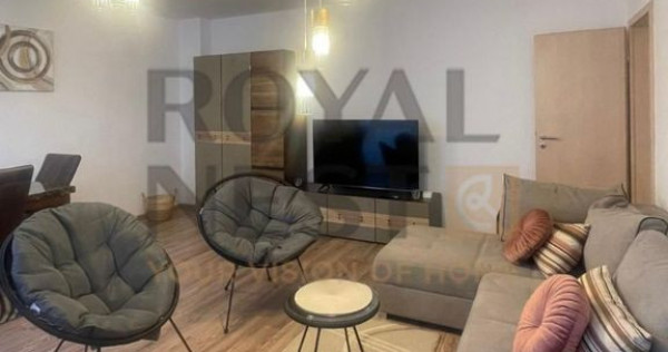 De inchiriat apartament cu 2 camere in Tractorul