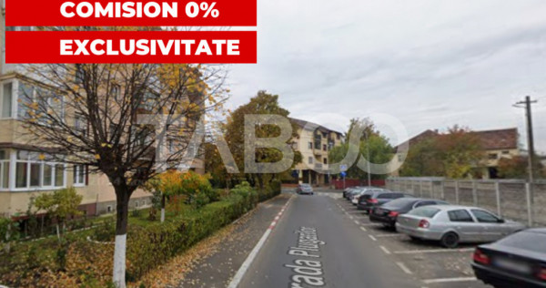 Apartament cu 2 camere semidecomandate la etajul 3 strada Pl