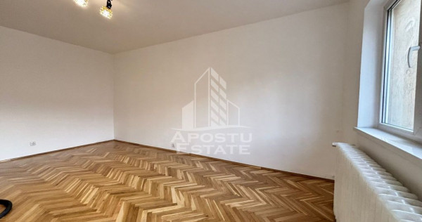 Apartament cu 3 camere in zona Fabric, decomandat, centra...