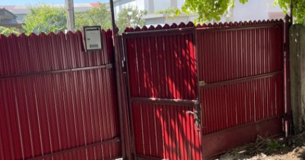 Proprietar - Vand casa ultracentrala Tecuci, judetul Galati